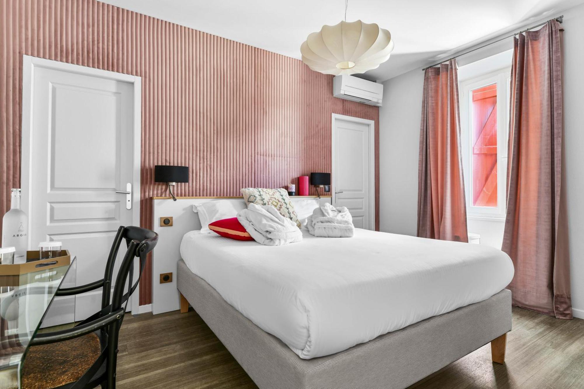Hotel Argia Hasparren Εξωτερικό φωτογραφία